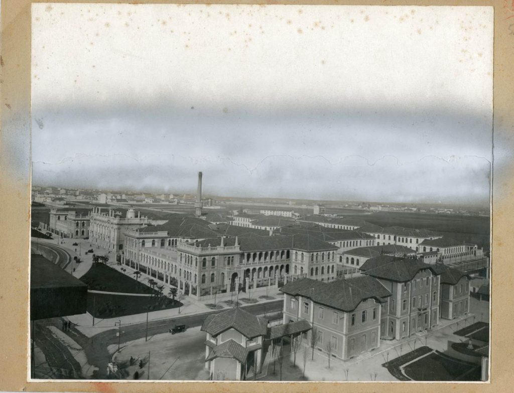 Campus of the Regio Politecnico, Milan in the 1930s. Politecnico di Milano - Archivi Storici, Archivio Storico di Ateneo.
