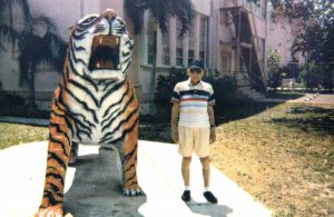 Steinberg in Key West in a photo sent to Aldo Buzzi, April 1997. The Saul Steinberg Foundation.