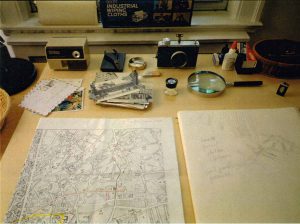 Bucharest street map next to Steinberg’s drawings of his Bucharest neighborhood, found on his desk at the time of his death. Photo by Evelyn Hofer, July 1999. © Estate of Evelyn Hofer. (1999. Bucharest Map July 1999)